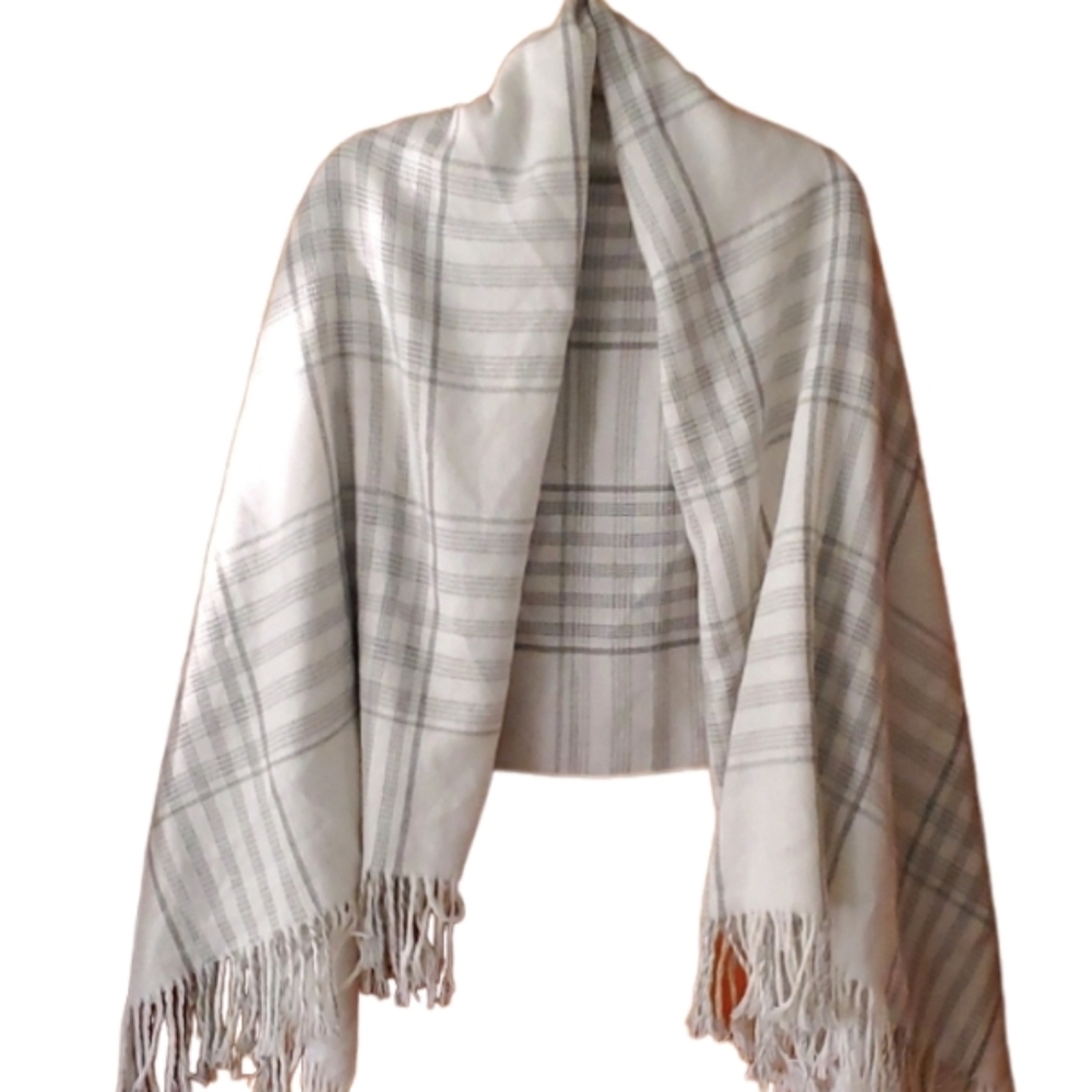 Northpoint Soft Acrylic Sage‎ Green and White Plaid Fringe Blanket Scarf Shawl
